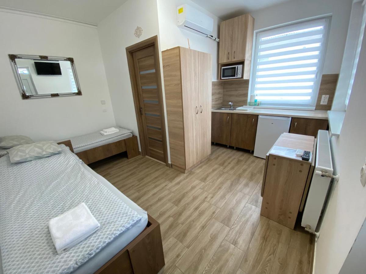 Var-Lak Apartman Kisvárda Extérieur photo